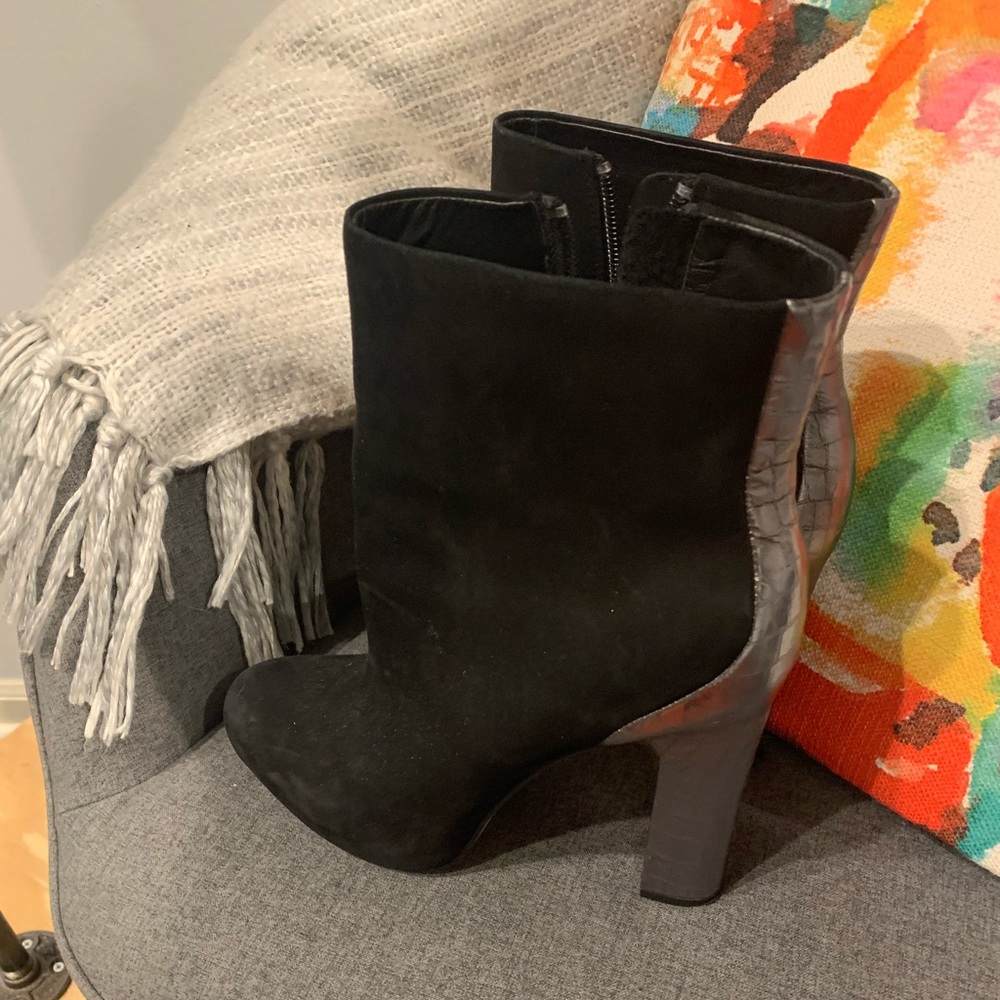 Boutique 9 black & silver leather platform boots size 8